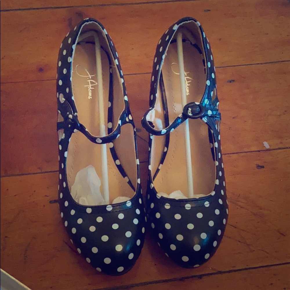 Mary Jane polka dot shoes